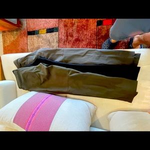 Lululemon ABC pants used very lightly size 34 x32.